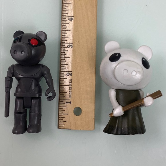 PIGGY Roblox mini figures Series 1 and 2 lot of 7 EUC - Picture 12 of 12